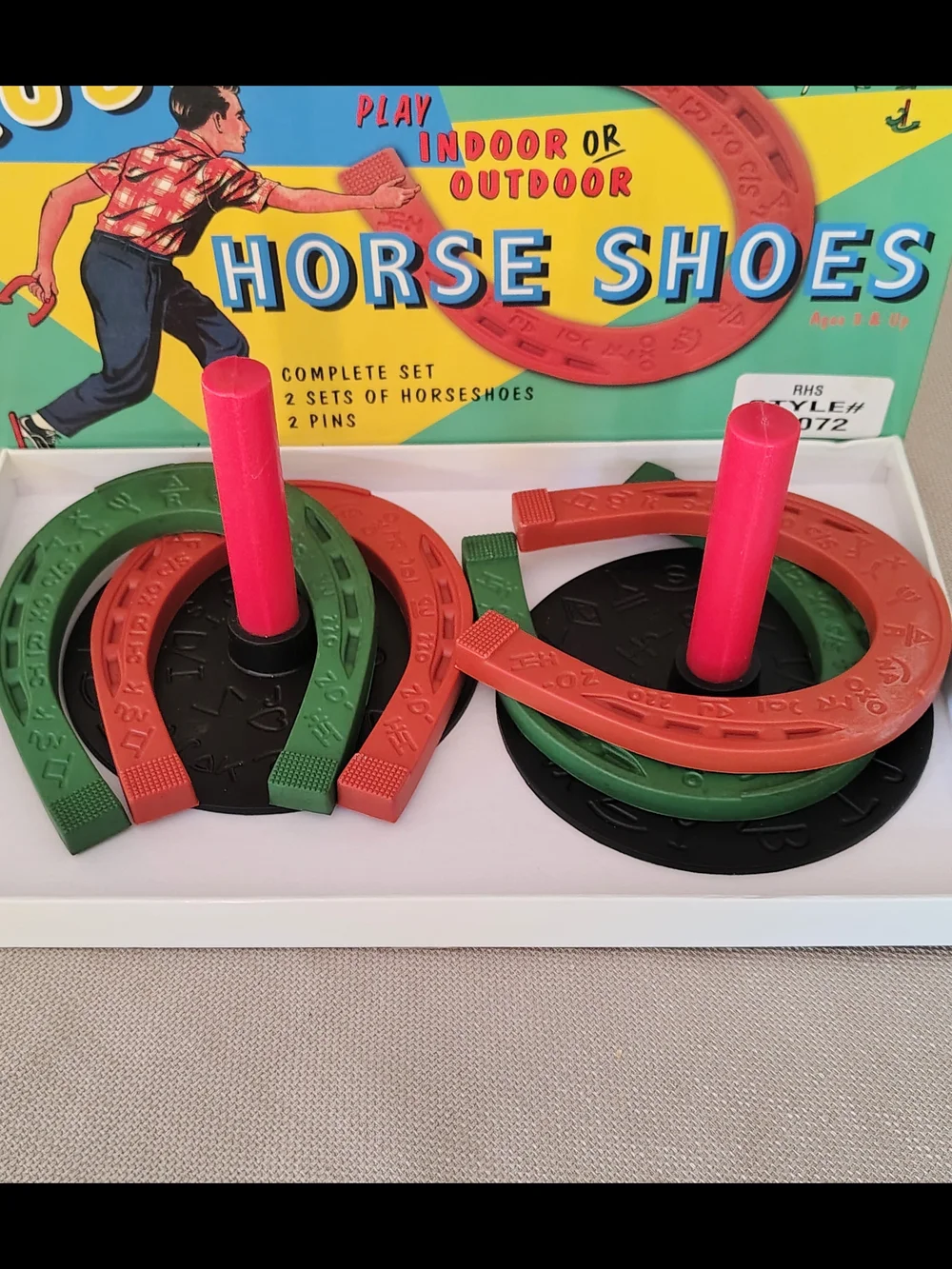 Schylling Rubber Horse Shoe Set Complete 4 Shoes 2 Pegs w/ Stands